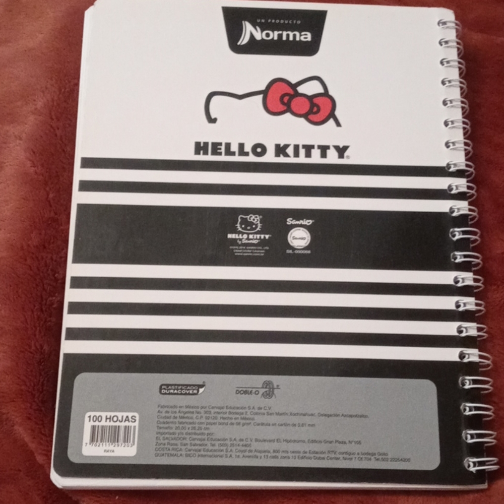 Hello Kitty Notebook - Picture 3 of 4